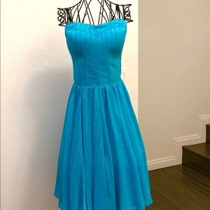 GUESS off shoulders A-line dress size 4